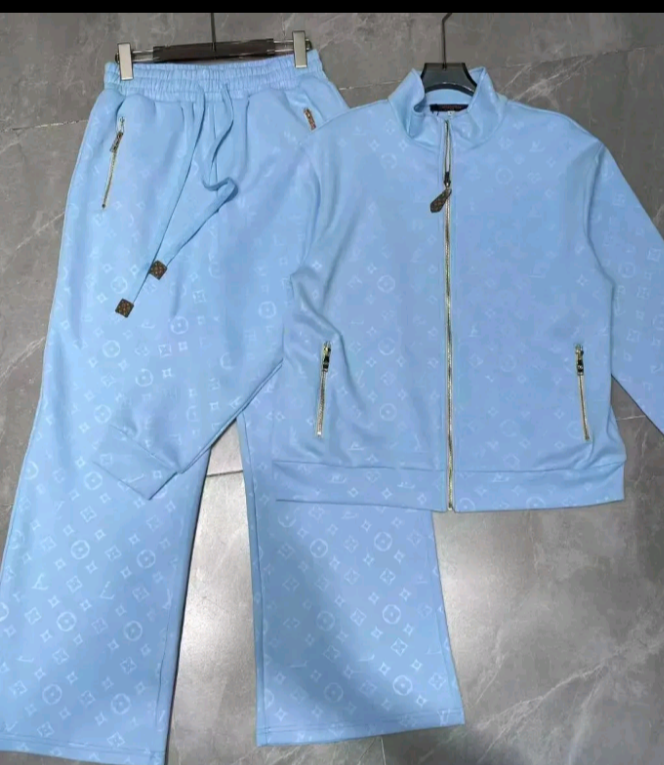 2025 Elegant LV Luxury Fashion Track Suit