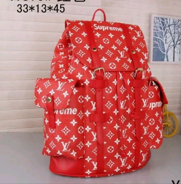 LV Supreme Travel Bag