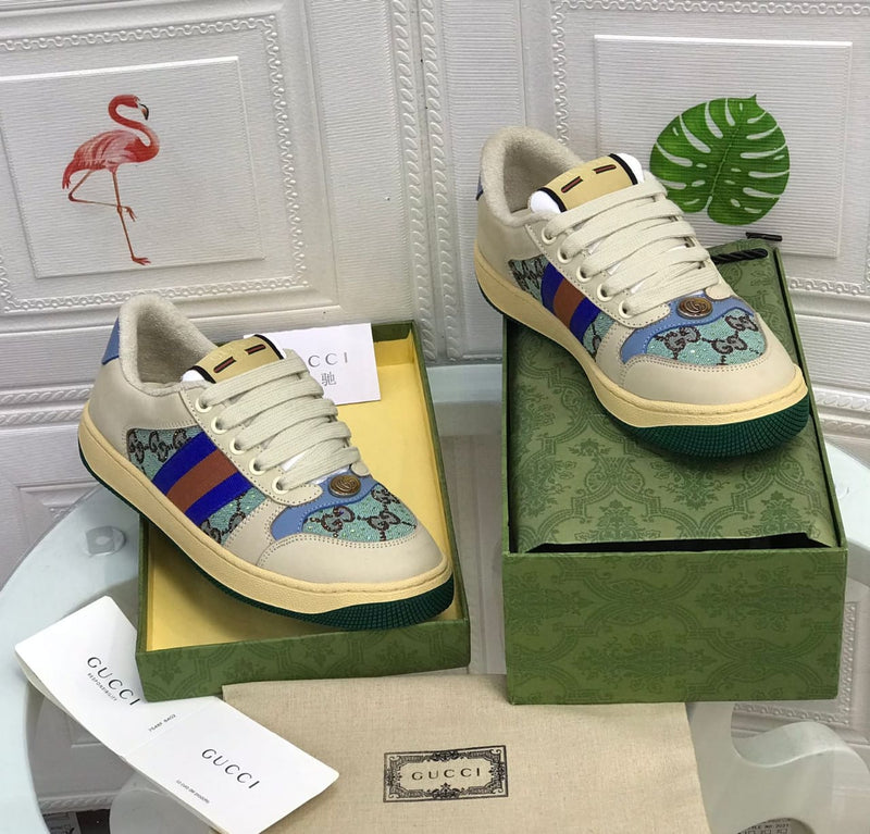 Gucci Signature Design