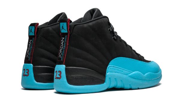 Air Jordan 12 Retro
"Gamma