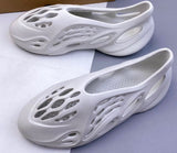 2023 Yeezy High Quality Unisex Beach Shoes EVA Soft and Comfortable Sports Sandals Outdoor Jogging Shoes - TimelessGear9