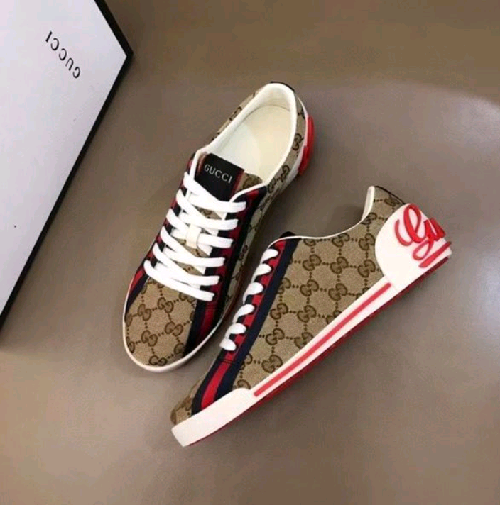 Elegant Men’s Sneakers